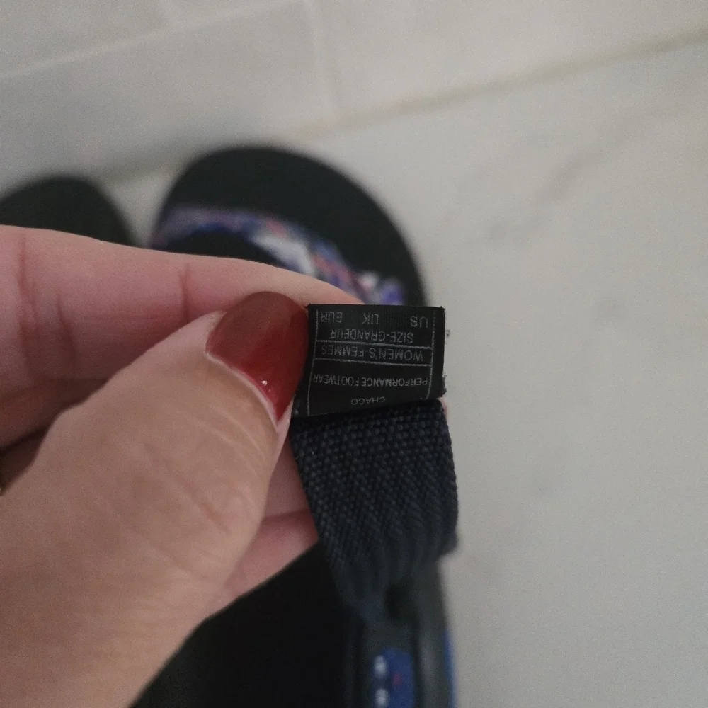 EUC Chaco Festival Collection Z/1 Classic Sandal Adjustable Waterproof Blue Red - Picture 5 of 8